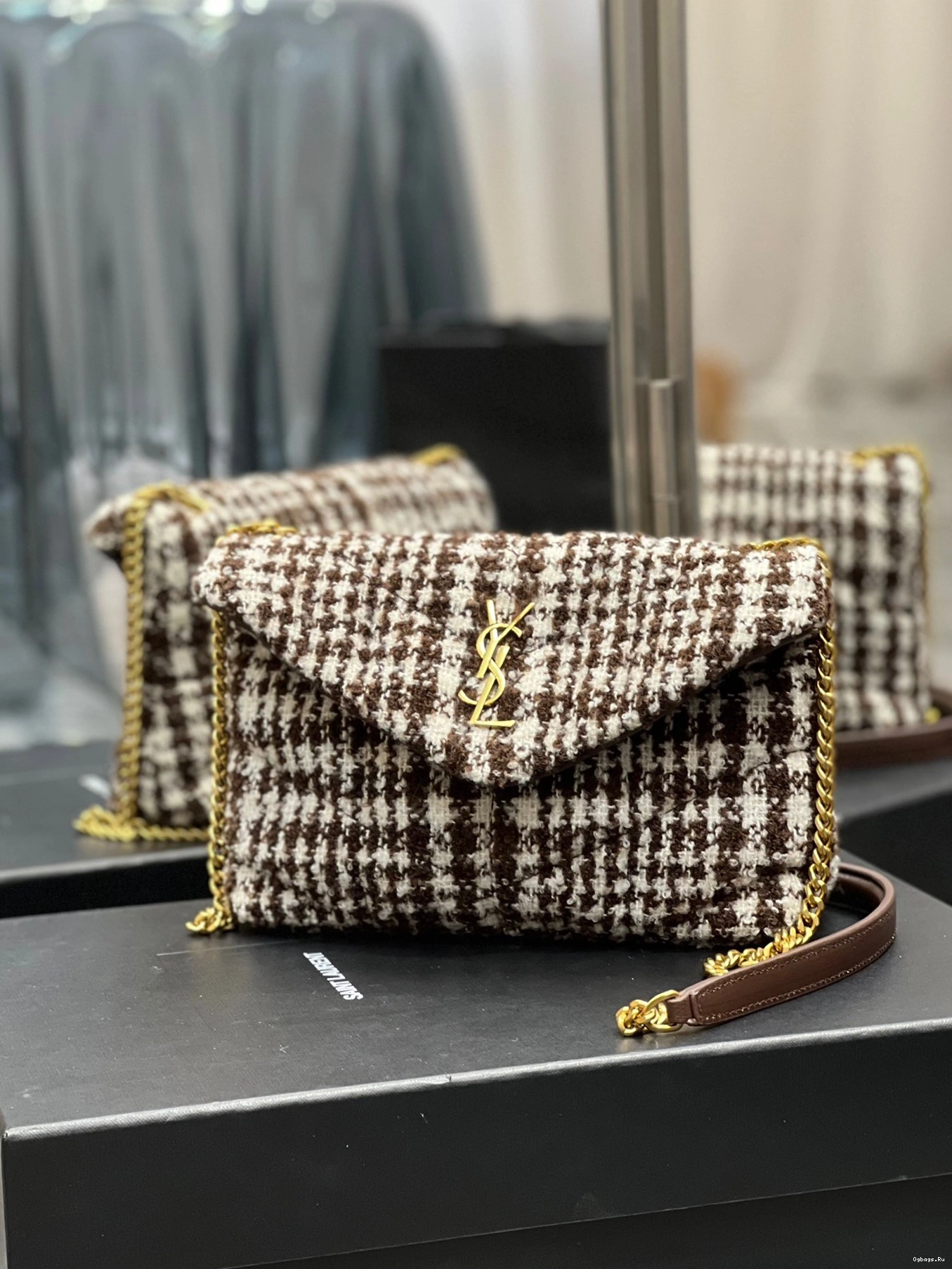 TOY YSL PUFFER BAG 0819